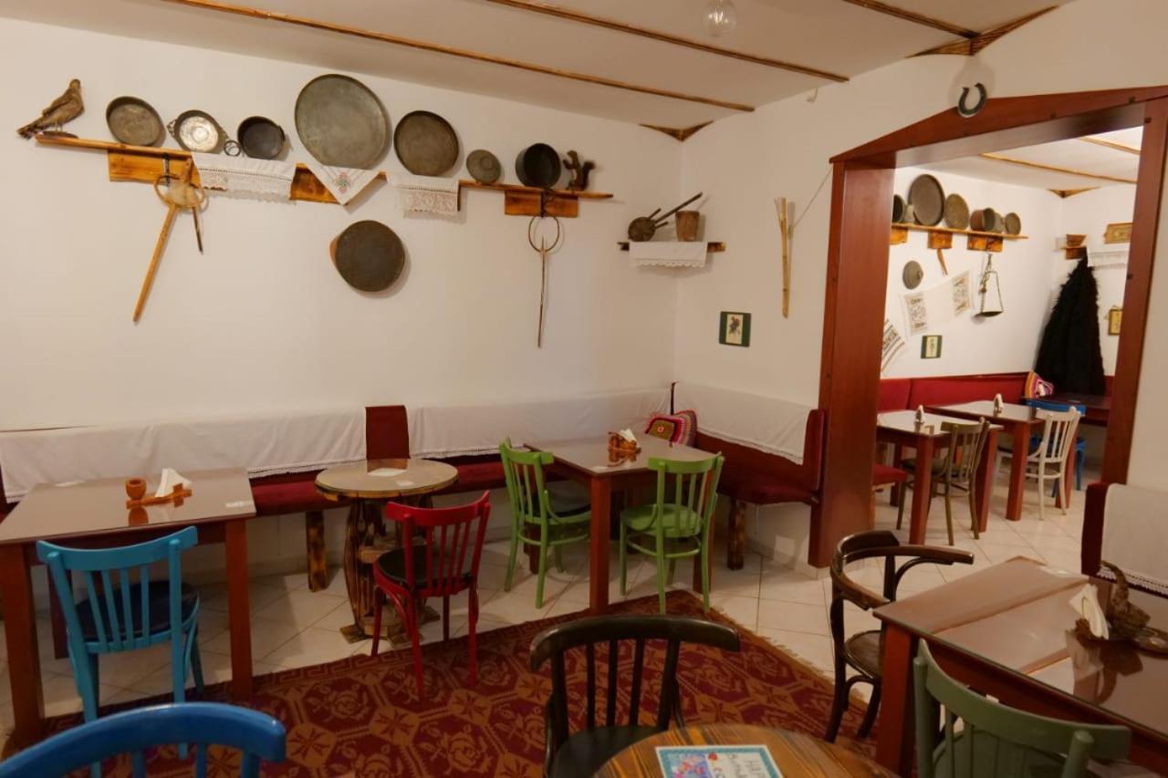 Hotel Veli Saranda Kültér fotó