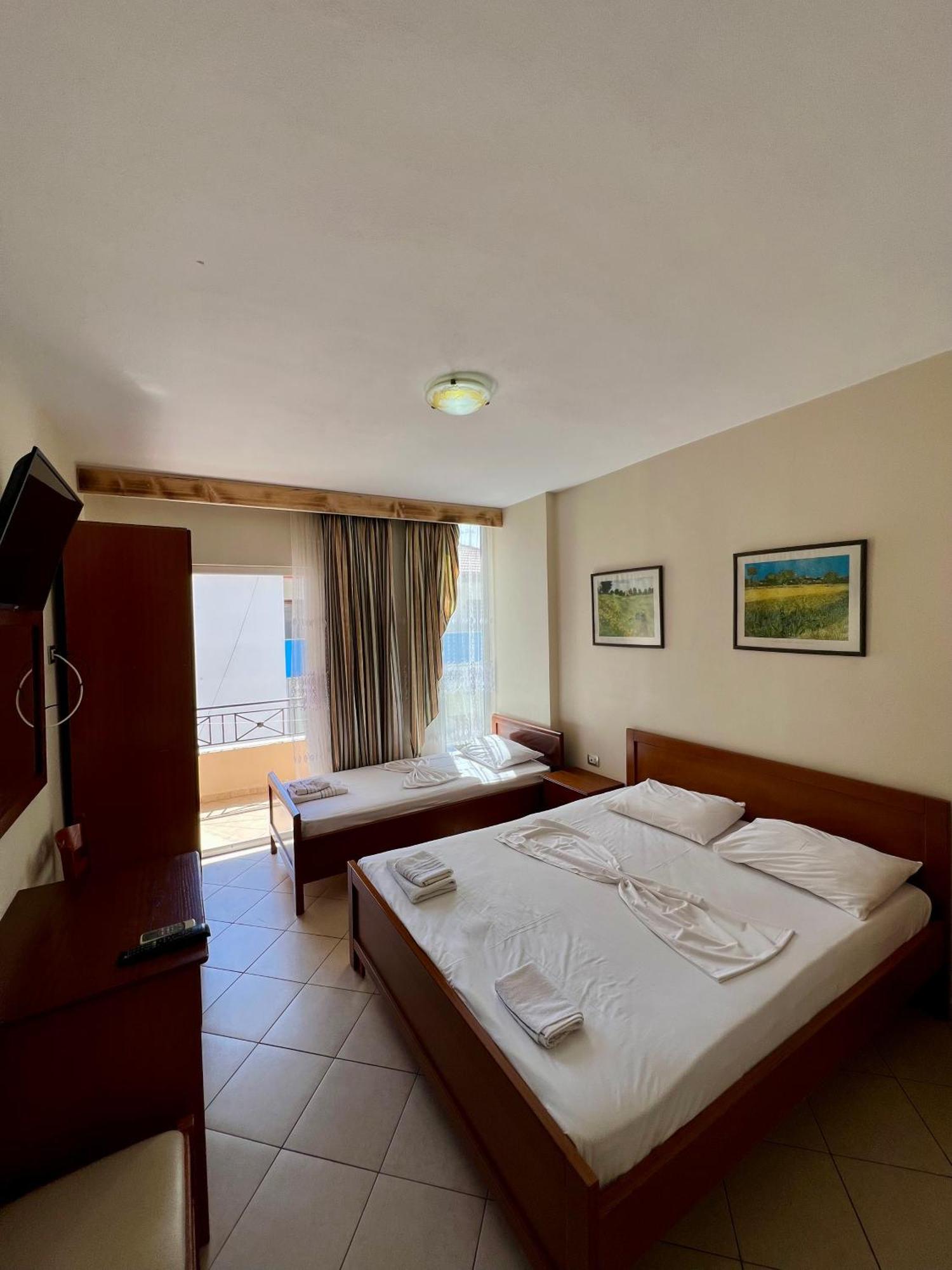 Hotel Veli Saranda Kültér fotó
