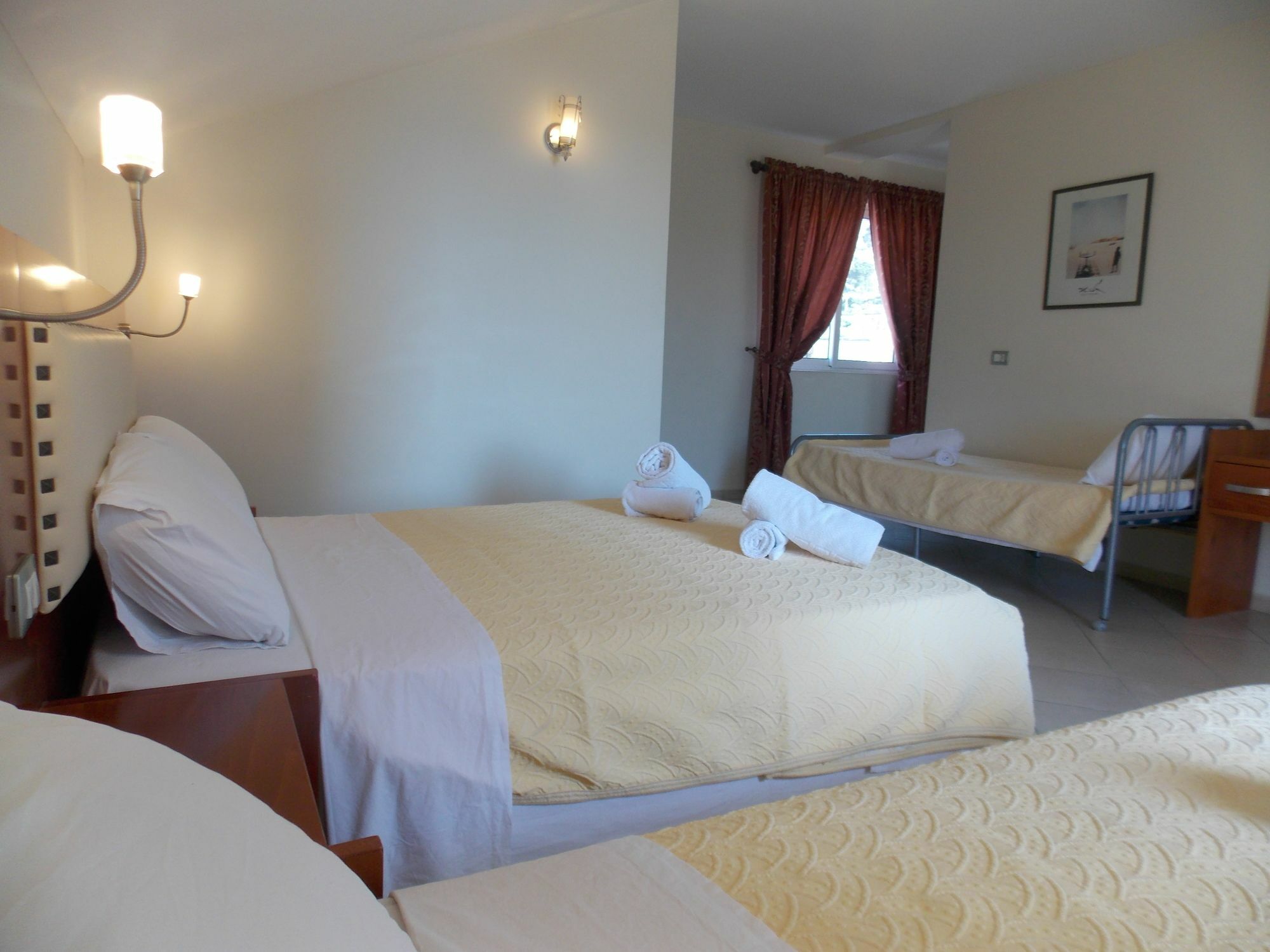 Hotel Veli Saranda Kültér fotó